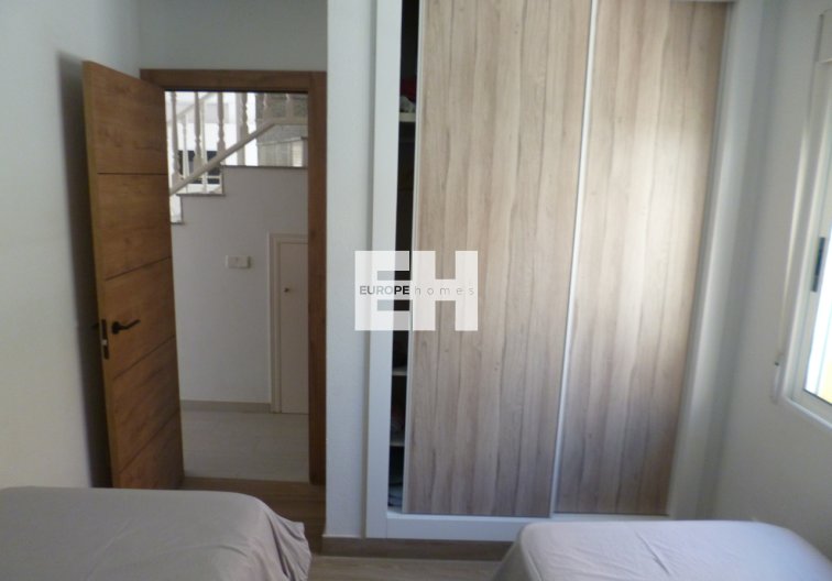 Segunda mano - villa - Pilar de la Horadada - Costa Blanca