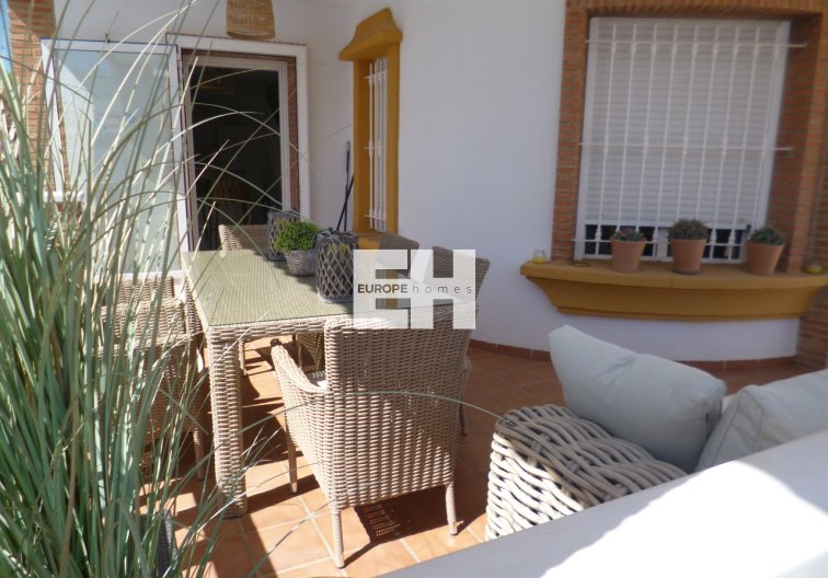 Segunda mano - villa - Pilar de la Horadada - Costa Blanca