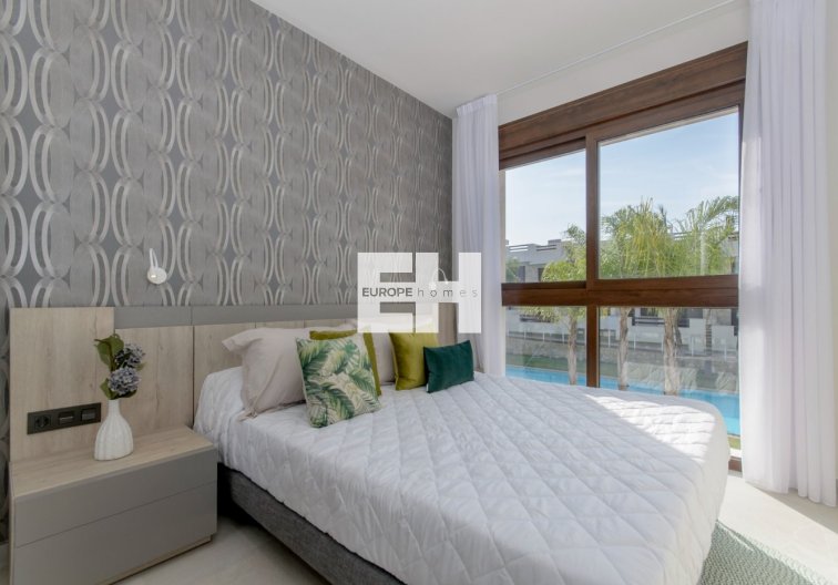 Obra Nueva - Bungalow en planta alta - Torrevieja - Los Balcones 