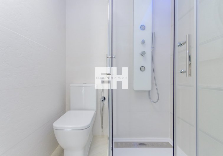 Obra Nueva - Bungalow en planta alta - Torrevieja - Los Balcones 