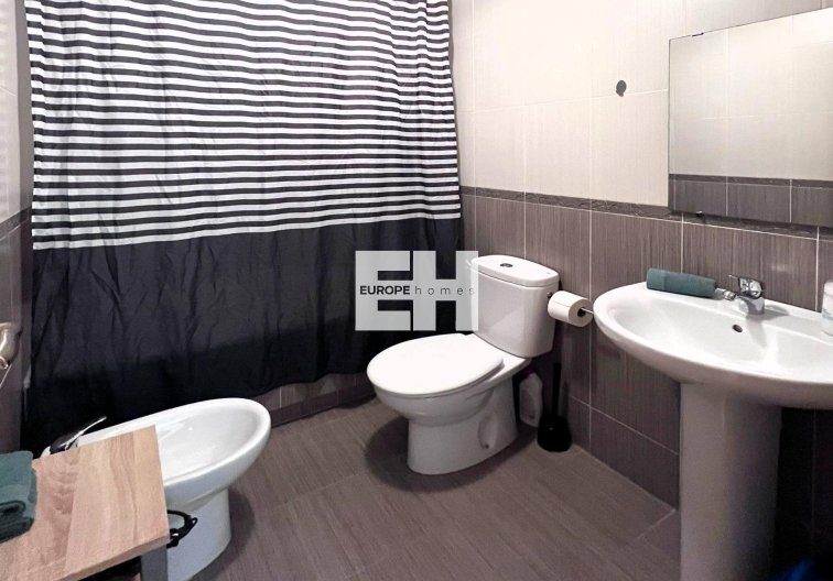 Segunda mano - Apartamento  - Torrevieja - Playa de los Locos