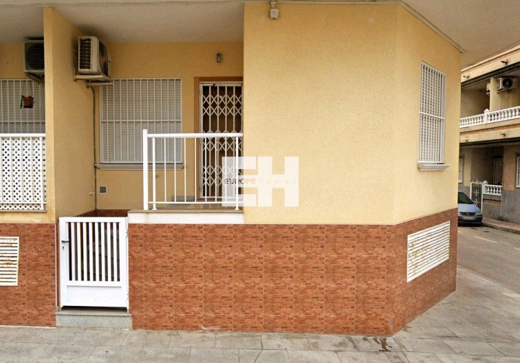 Segunda mano - Apartamento  - Torrevieja - Playa de los Locos