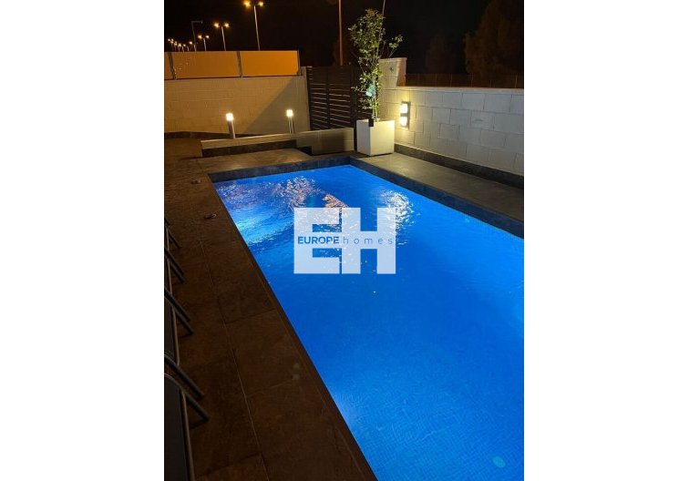 Revente - villa - Orihuela Costa - Costa Blanca