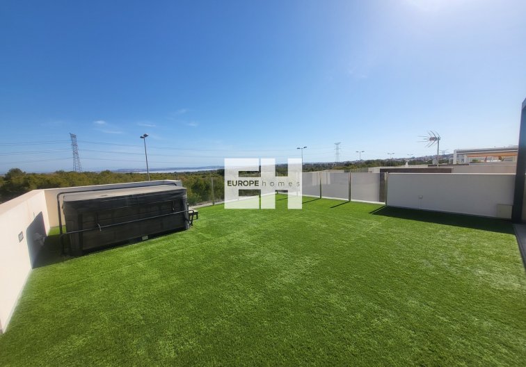 Revente - villa - Orihuela Costa - Costa Blanca