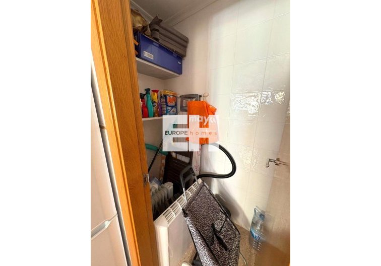 Segunda mano - Apartamento  - Torrevieja - Centro