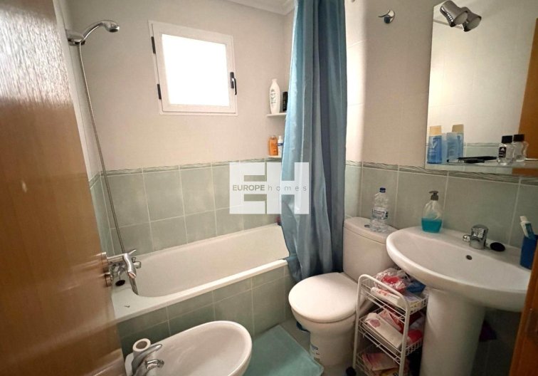 Segunda mano - Apartamento  - Torrevieja - Centro