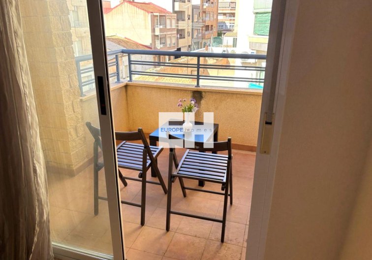 Segunda mano - Apartamento  - Torrevieja - Centro
