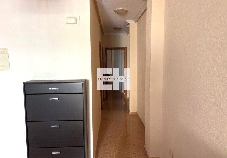 Segunda mano - Apartamento  - Torrevieja - Centro