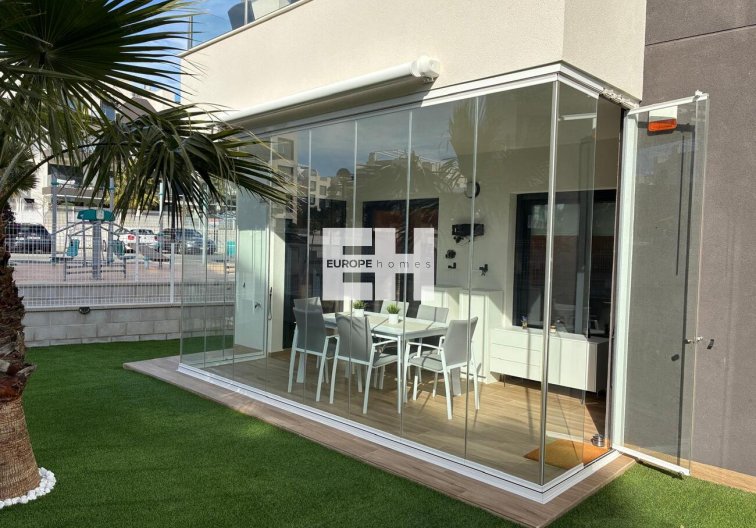 Segunda mano - Apartamento  - Villamartin - Costa Blanca