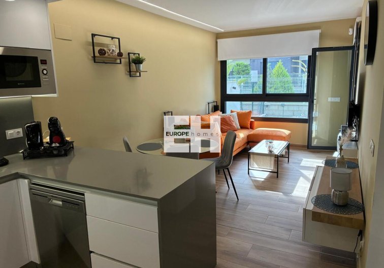 Segunda mano - Apartamento  - Villamartin - Costa Blanca