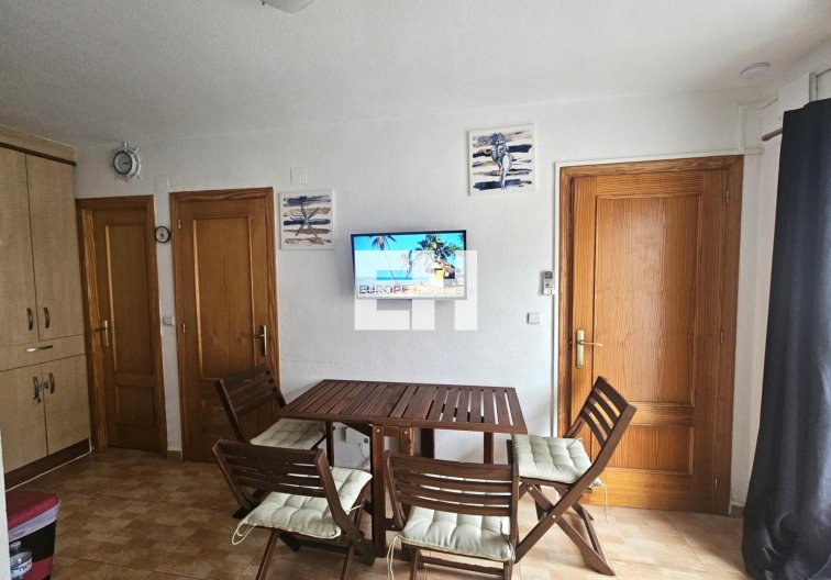 Segunda mano - Bungalow - Torrevieja - Los Balcones 