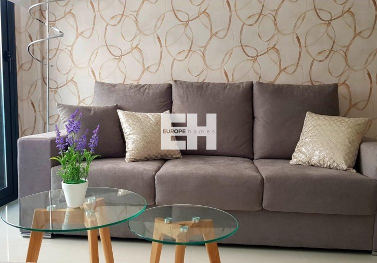 Segunda mano - Apartamento  - Torrevieja - Estacion De Autobuses