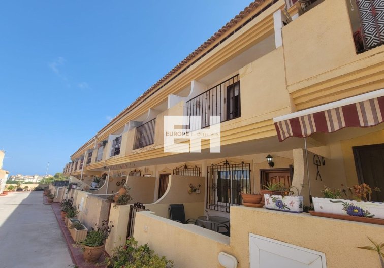 Segunda mano - town house - Orihuela Costa - Playa Flamenca