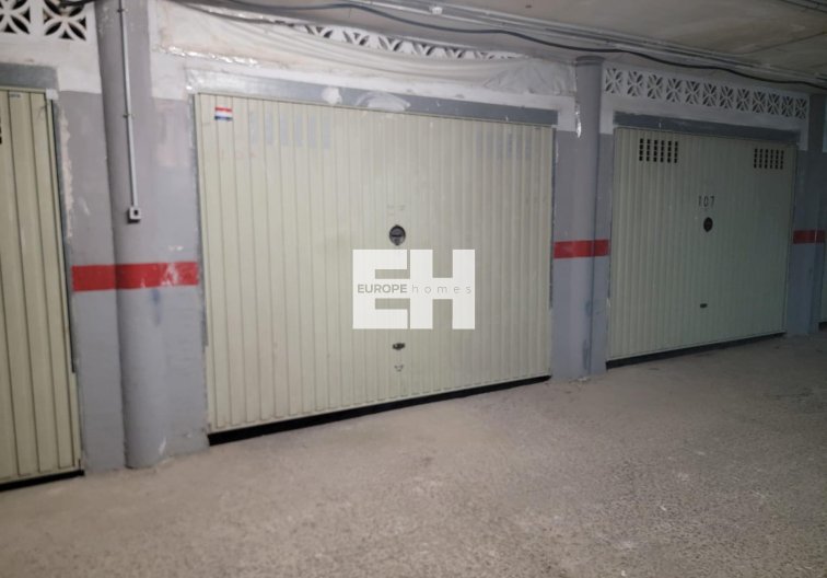 Segunda mano - town house - Orihuela Costa - Playa Flamenca