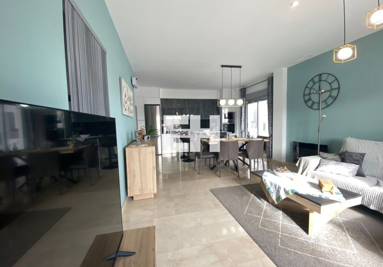 Herverkoop - Appartement - Dehesa de Campoamor - Las Filipinas