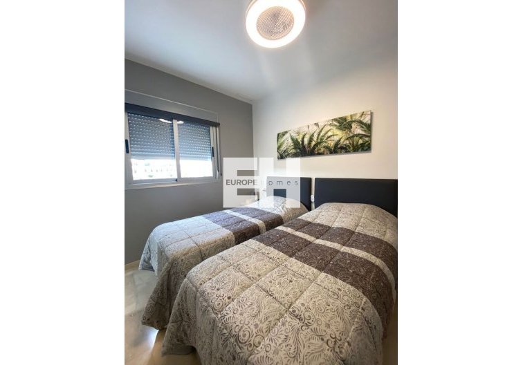 Herverkoop - Appartement - Dehesa de Campoamor - Las Filipinas