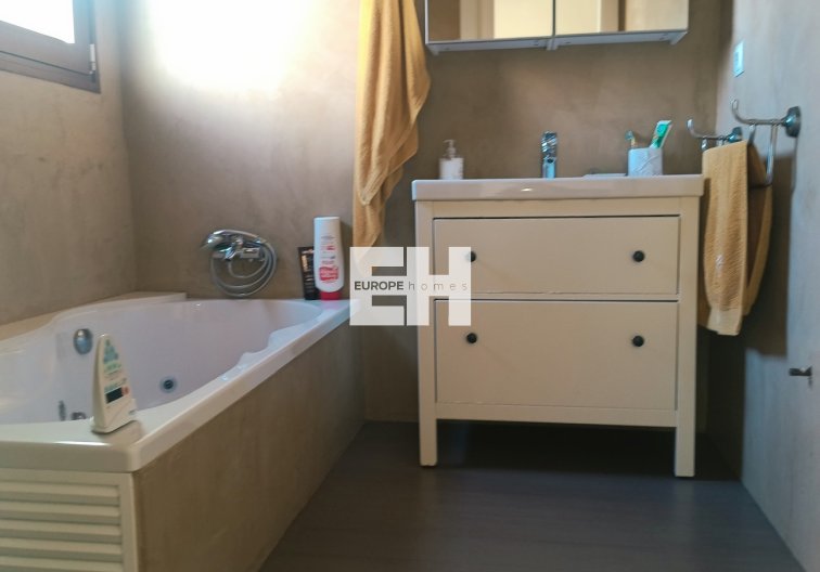 Segunda mano - town house - Roldan - Inland