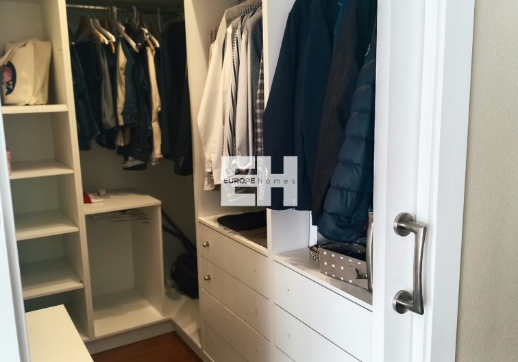 Segunda mano - town house - Roldan - Inland