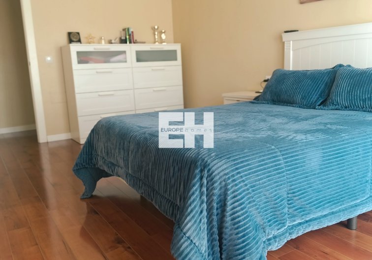 Segunda mano - town house - Roldan - Inland