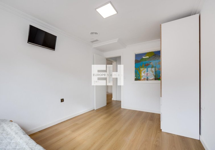 Segunda mano - Apartamento  - Torrevieja - Centro