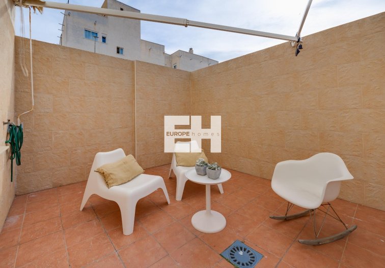 Segunda mano - Apartamento  - Torrevieja - Centro