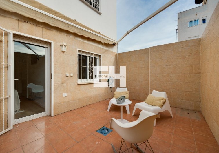 Segunda mano - Apartamento  - Torrevieja - Centro