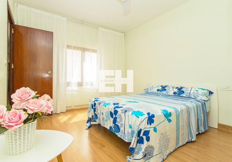 Segunda mano - Apartamento  - Torrevieja - Playa del Cura