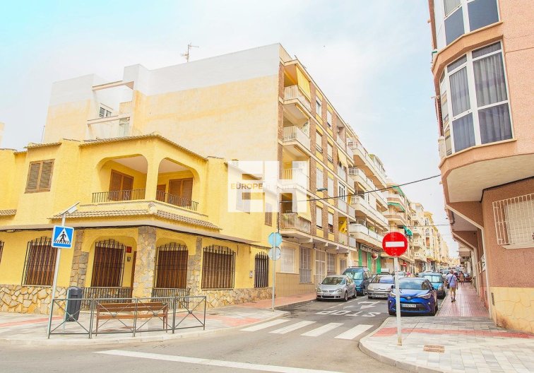Segunda mano - Apartamento  - Torrevieja - Playa del Cura