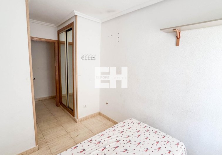 Segunda mano - Apartamento  - Torrevieja - Parque De Las Naciones