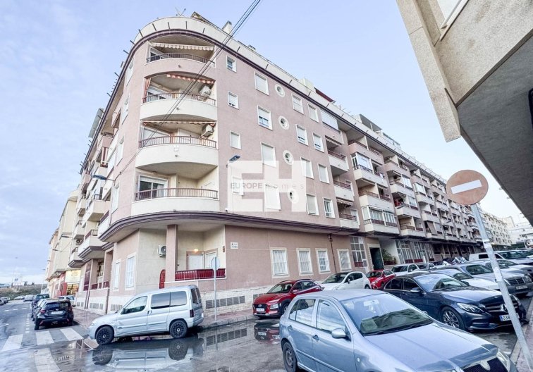 Segunda mano - Apartamento  - Torrevieja - Parque De Las Naciones