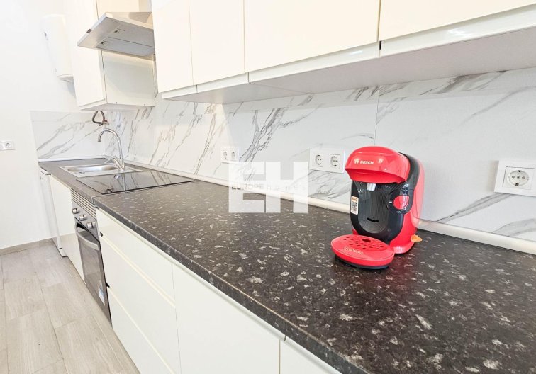 Wiederverkauf - town house - Torrevieja - El Limonar