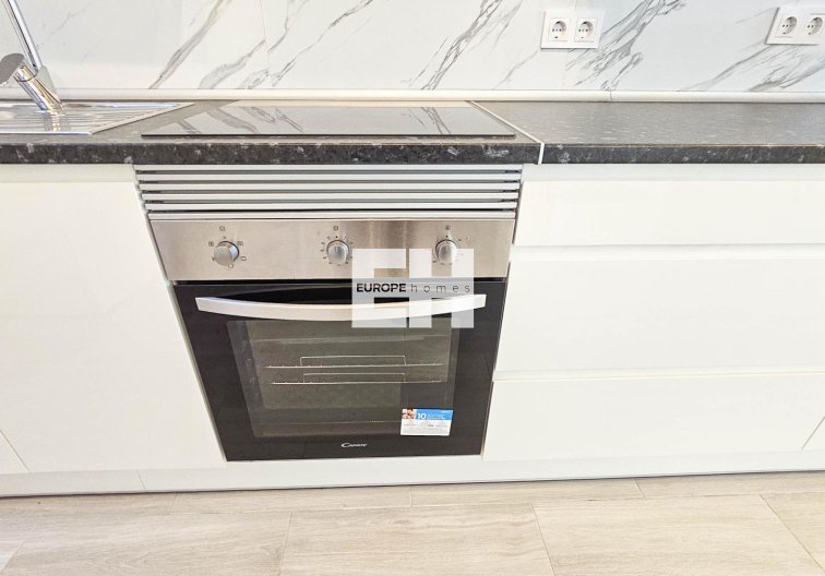 Wiederverkauf - town house - Torrevieja - El Limonar