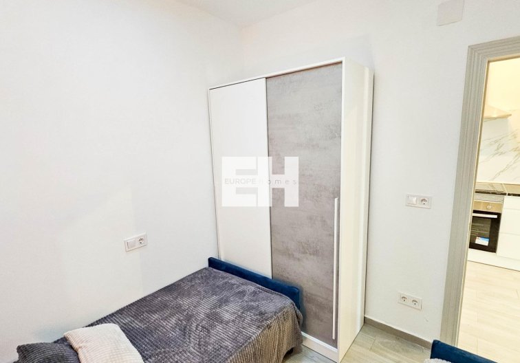 Wiederverkauf - town house - Torrevieja - El Limonar