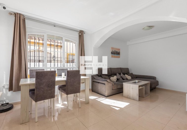 Segunda mano - Semi Detached - Cabo Roig - Lomas de Cabo Roig