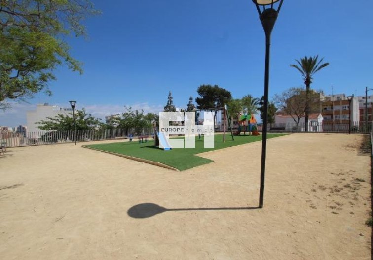 Segunda mano - town house - Guardamar del Segura - Centro