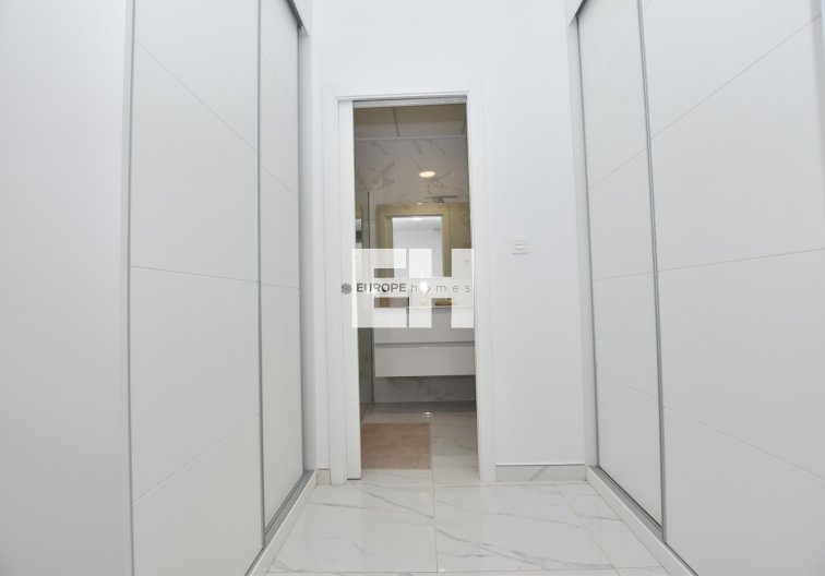 Segunda mano - villa - Los Montesinos - Costa Blanca