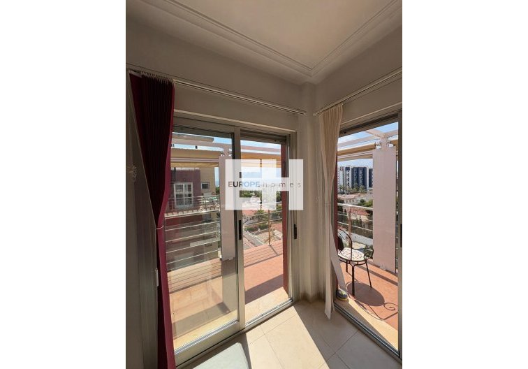 Segunda mano - Atico - Torrevieja - Punta Prima