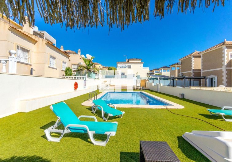 Segunda mano - town house - Orihuela Costa - Costa Blanca
