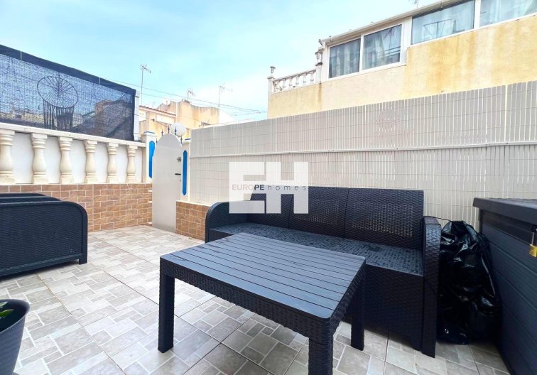 Segunda mano - Bungalow - Torrevieja - Los Balcones 