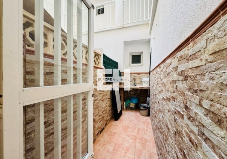 Segunda mano - Apartamento  - La Mata - Costa Blanca