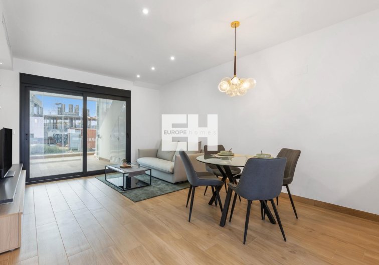 Segunda mano - Bungalow - Torrevieja - Los Balcones - Los Altos Del Edén