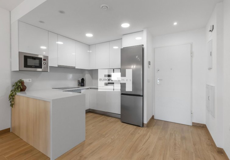 Segunda mano - Bungalow - Torrevieja - Los Balcones - Los Altos Del Edén