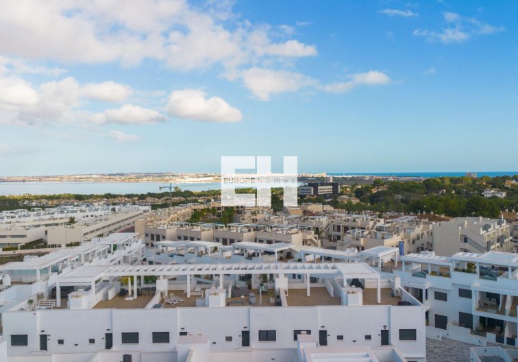 Segunda mano - Bungalow - Torrevieja - Los Balcones - Los Altos Del Edén