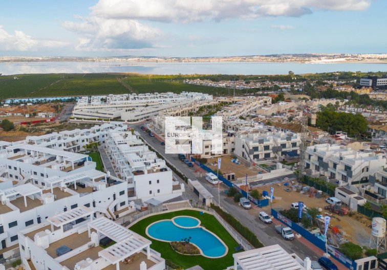 Segunda mano - Bungalow - Torrevieja - Los Balcones - Los Altos Del Edén