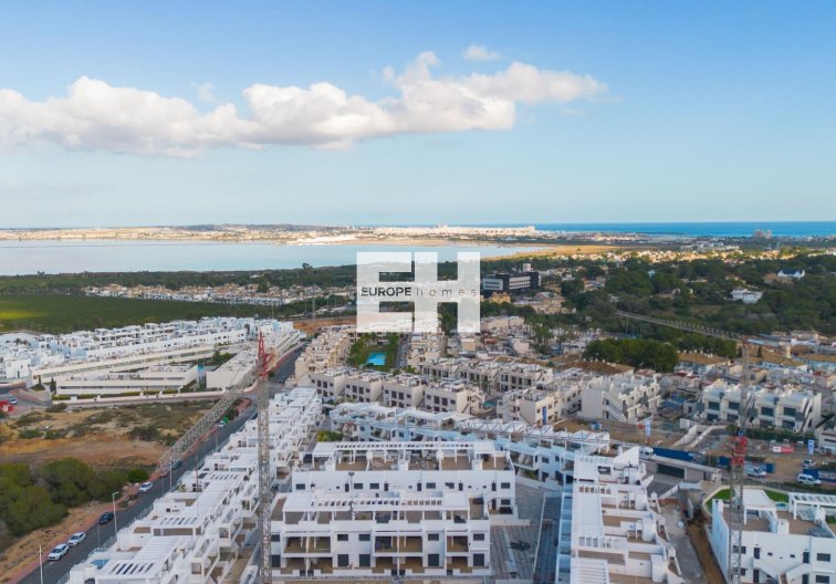 Segunda mano - Bungalow - Torrevieja - Los Balcones - Los Altos Del Edén