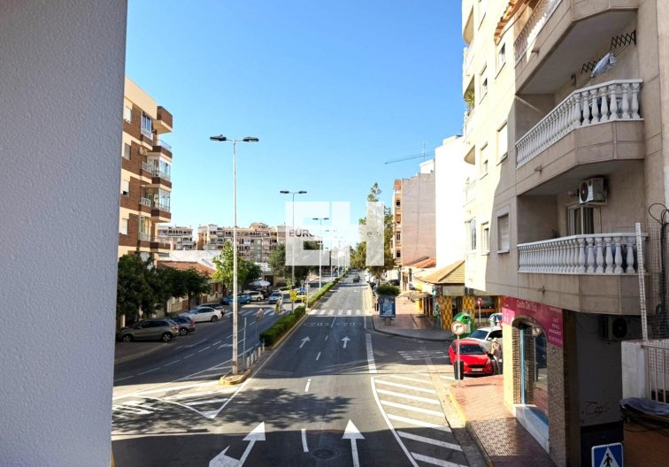 Segunda mano - Apartamento  - Torrevieja - Parque De Las Naciones
