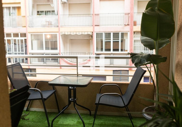 Segunda mano - Apartamento  - Torrevieja - Curva Del Palangre