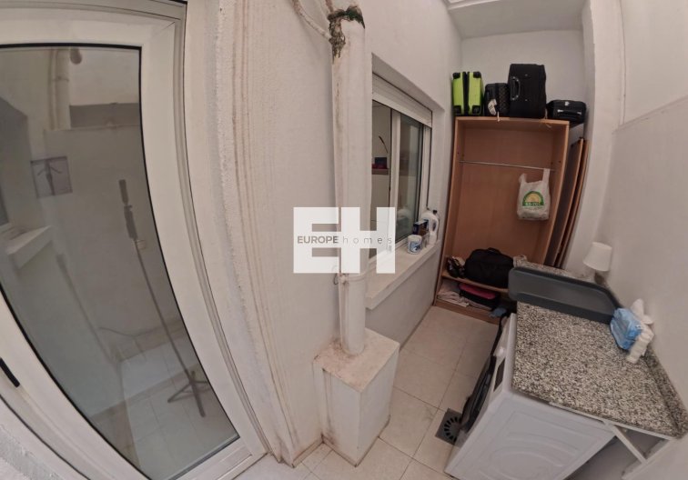 Segunda mano - Apartamento  - Torrevieja - Centro