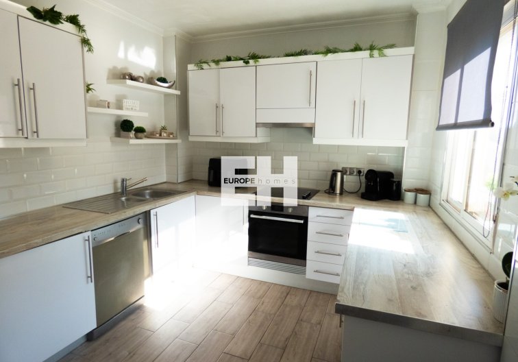 Revente - villa - Playa Flamenca - Costa Blanca