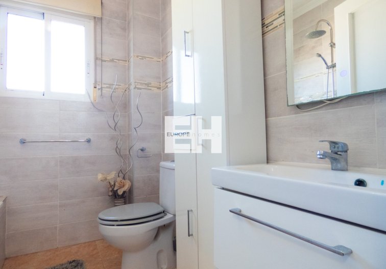 Revente - villa - Playa Flamenca - Costa Blanca